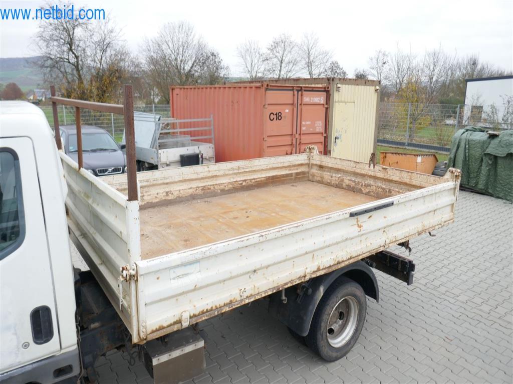 Maschinen und Ausstattung eines Straßenbau Unternehmens-6