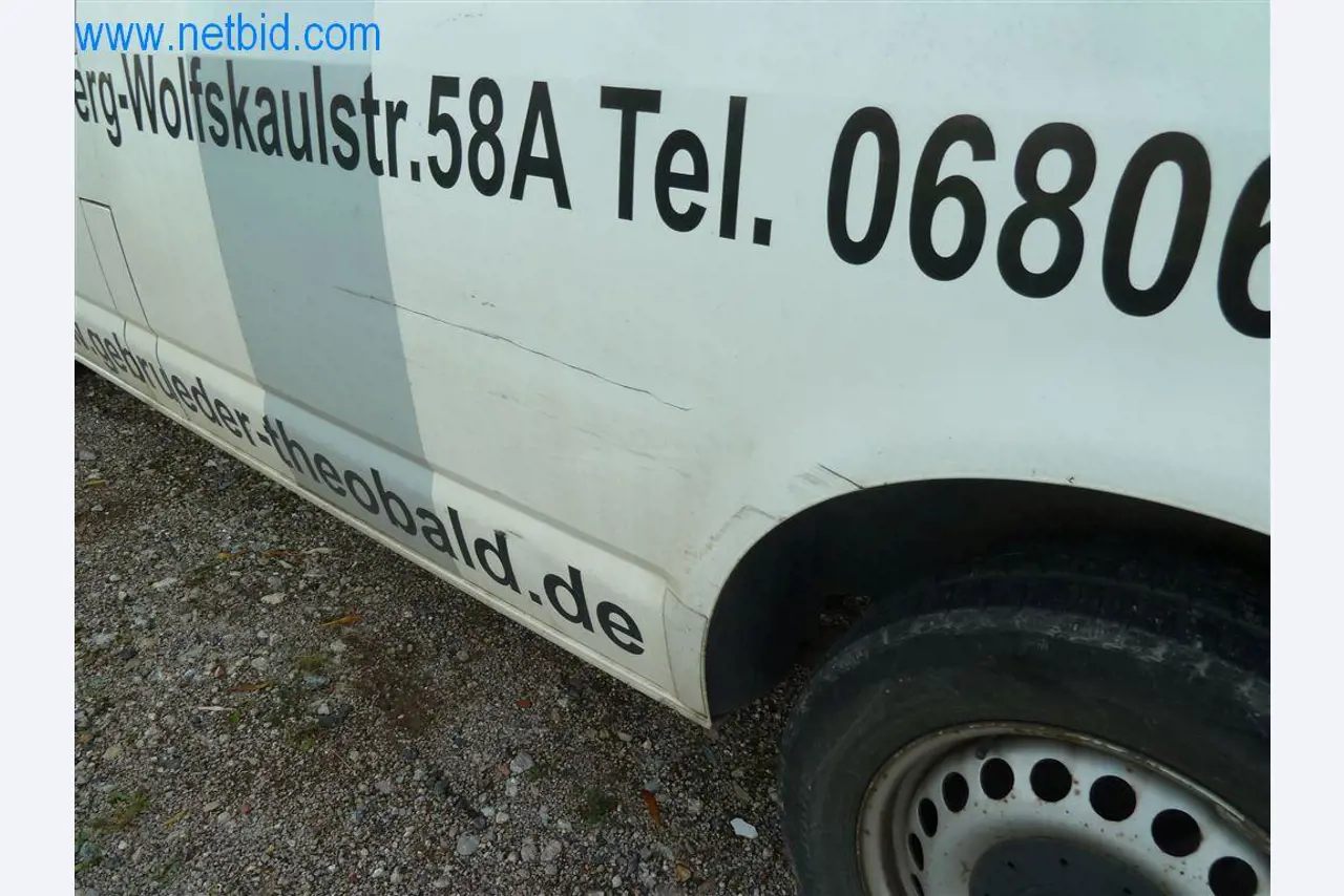 Maschinen und Ausstattung eines Straßenbau Unternehmens-15