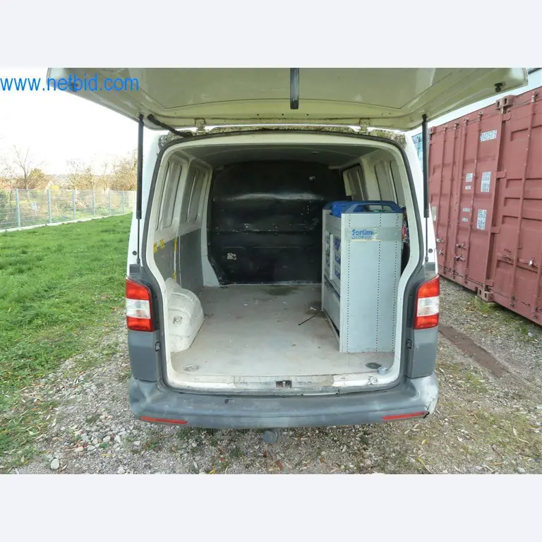 Maschinen und Ausstattung eines Straßenbau Unternehmens-18