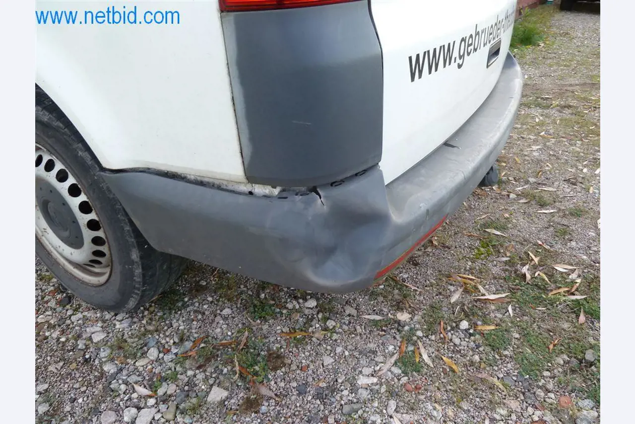 Maschinen und Ausstattung eines Straßenbau Unternehmens-25