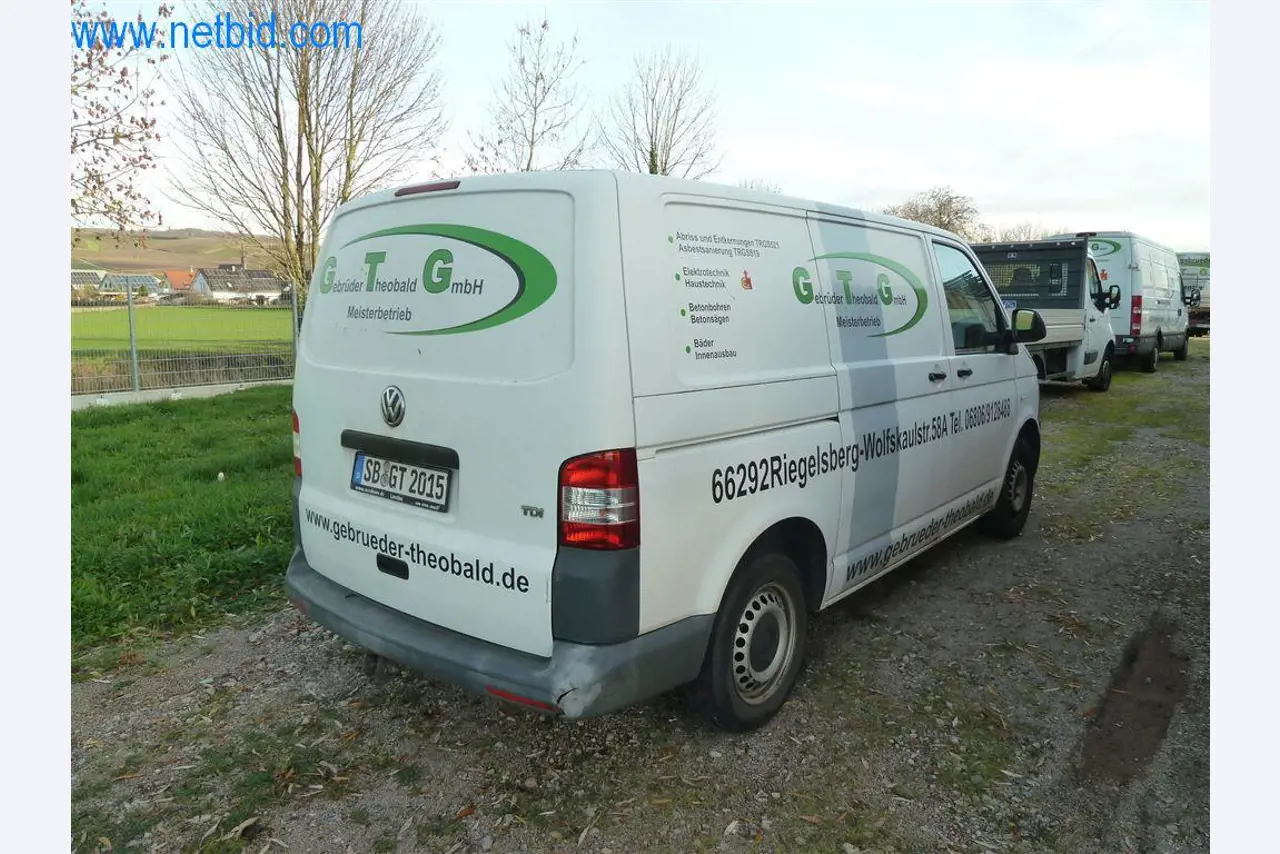 Maschinen und Ausstattung eines Straßenbau Unternehmens-3