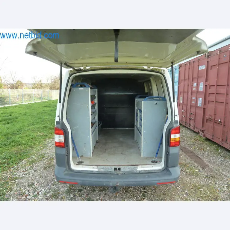 Maschinen und Ausstattung eines Straßenbau Unternehmens-16