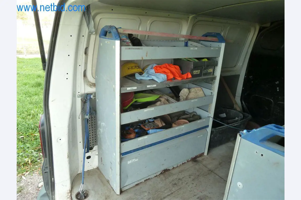 Maschinen und Ausstattung eines Straßenbau Unternehmens-17