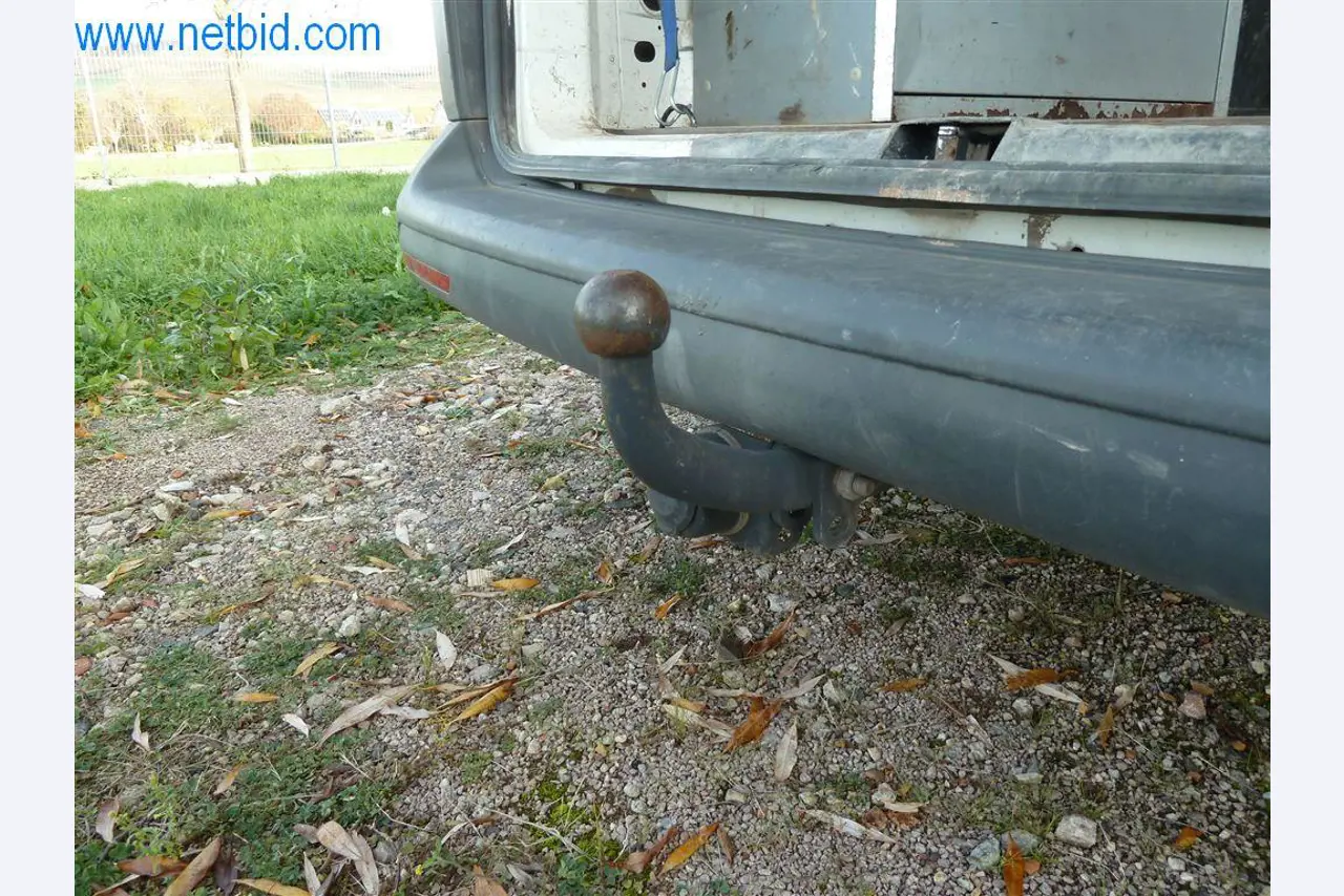 Maschinen und Ausstattung eines Straßenbau Unternehmens-21