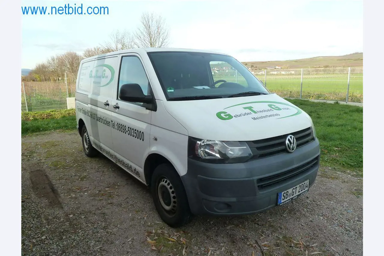 Maschinen und Ausstattung eines Straßenbau Unternehmens-2