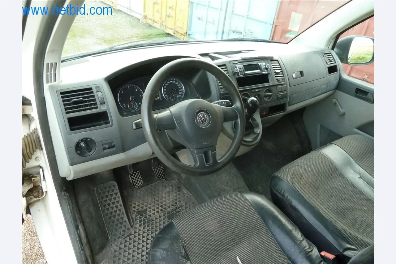 Maschinen und Ausstattung eines Straßenbau Unternehmens-9