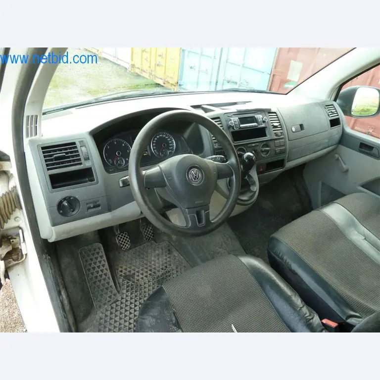 Maschinen und Ausstattung eines Straßenbau Unternehmens-9