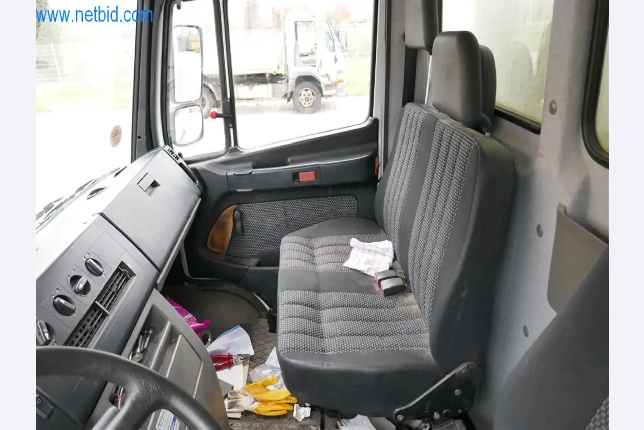 Maszyny i sprzęt firmy zajmującej się budową dróg-10