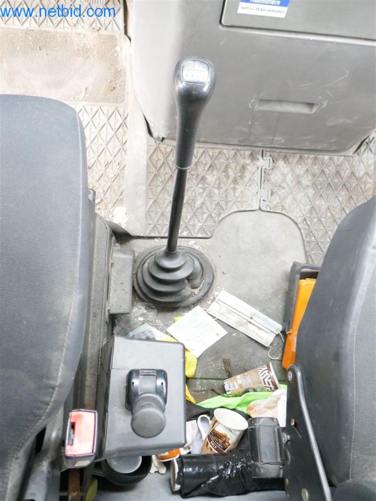 Stroje a zařízení silniční stavební společnosti-12