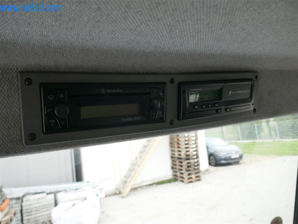 Stroje a zařízení silniční stavební společnosti-13