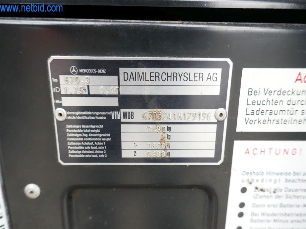 Stroje a zařízení silniční stavební společnosti-15