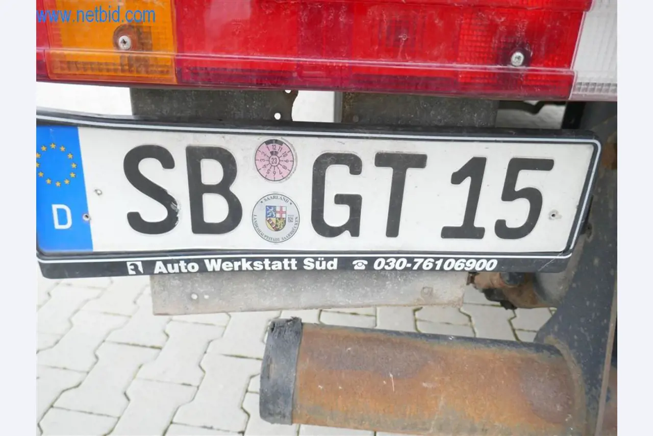 Maszyny i sprzęt firmy zajmującej się budową dróg-18