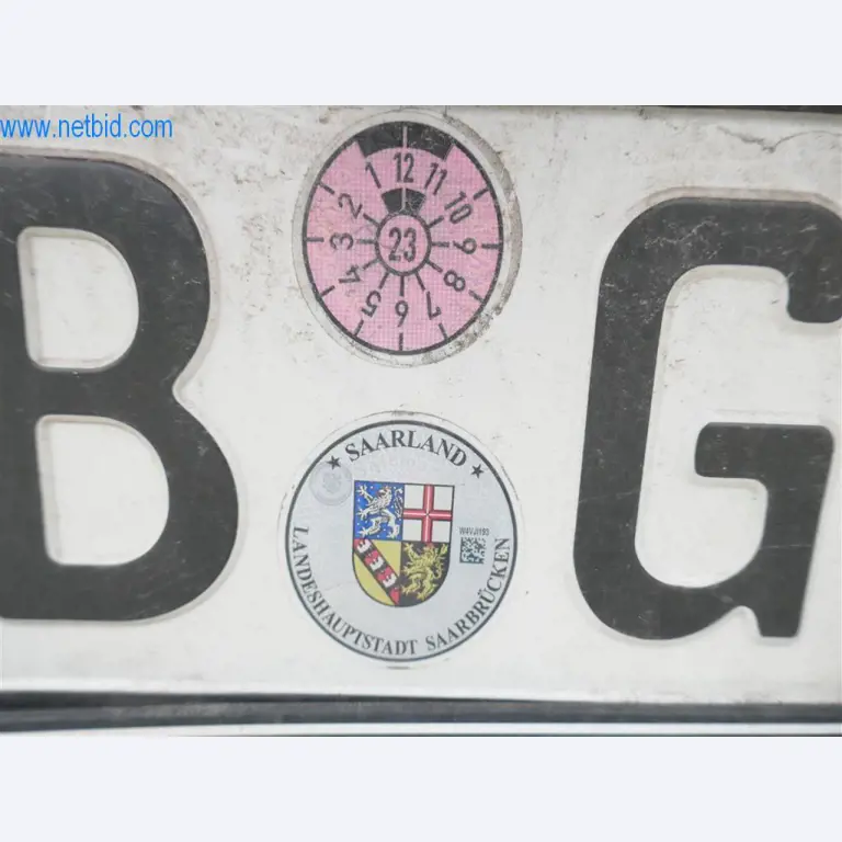 Maszyny i sprzęt firmy zajmującej się budową dróg-19