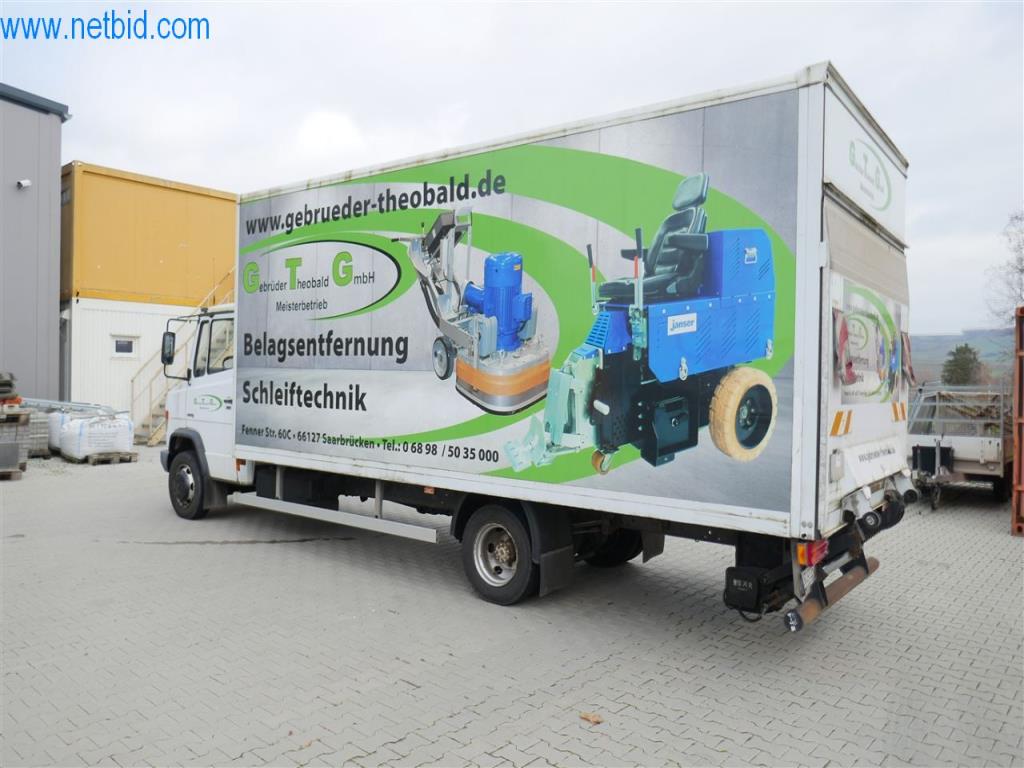 Stroje a zařízení silniční stavební společnosti-2