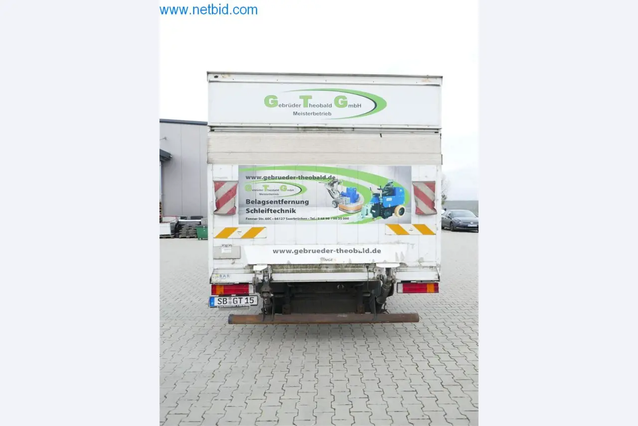 Maszyny i sprzęt firmy zajmującej się budową dróg-6