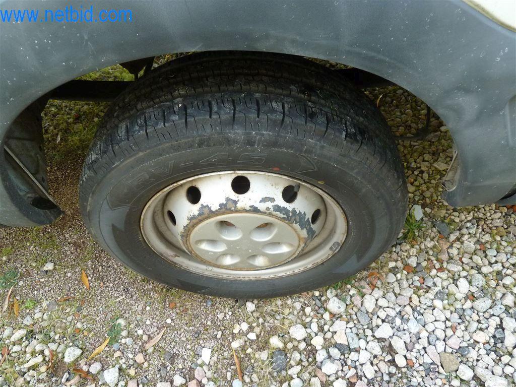 Máquinas y equipos de una empresa de construcción de carreteras-8