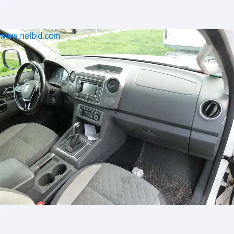 Máquinas e equipamento de uma empresa de construção de estradas-10