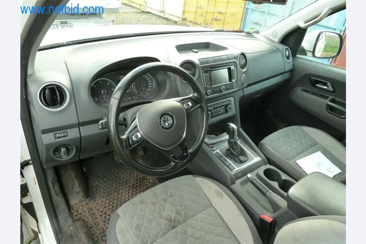 Máquinas e equipamento de uma empresa de construção de estradas-12