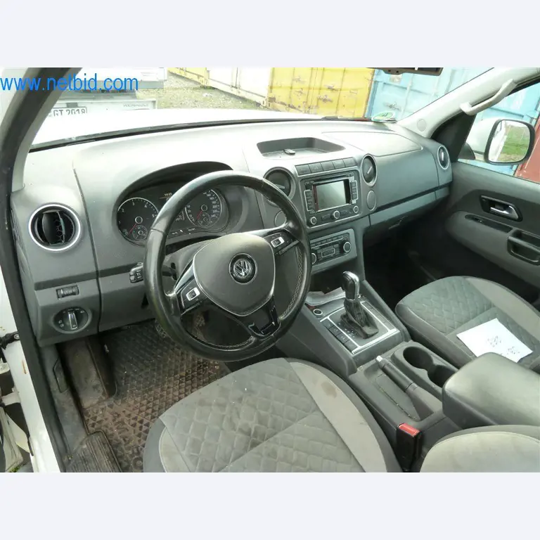 Máquinas e equipamento de uma empresa de construção de estradas-12