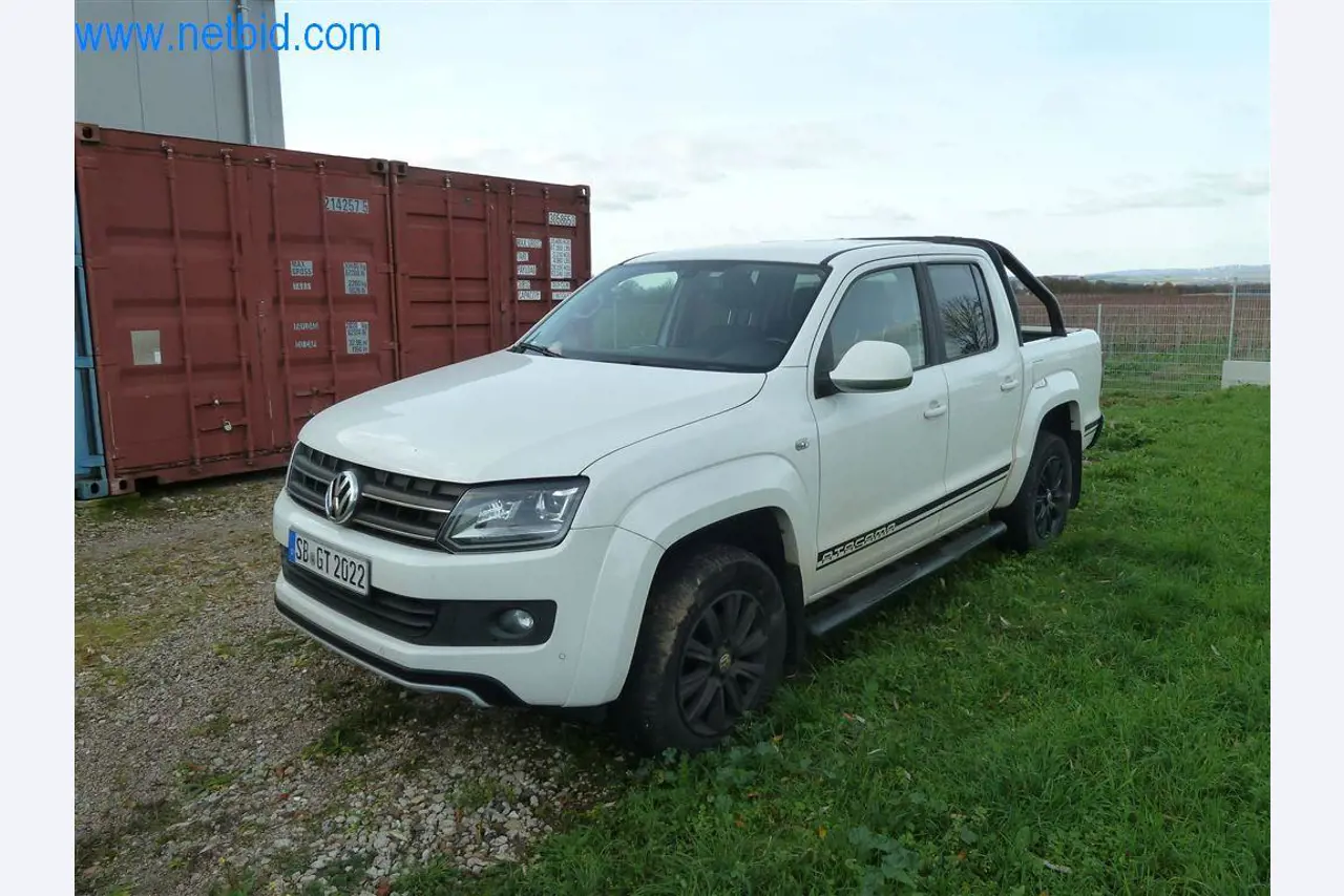 Máquinas e equipamento de uma empresa de construção de estradas-1