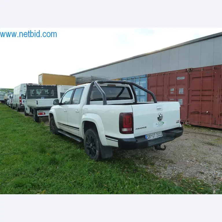 Máquinas e equipamento de uma empresa de construção de estradas-4