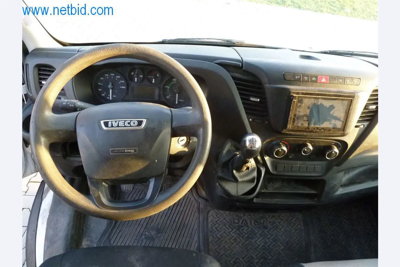 Machines en uitrusting van een wegenbouwbedrijf-11