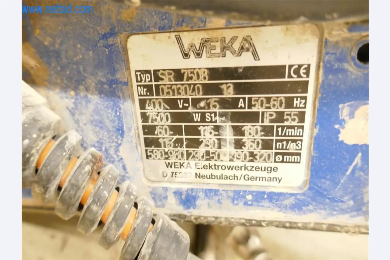 Máquinas y equipos de una empresa de construcción de carreteras-3