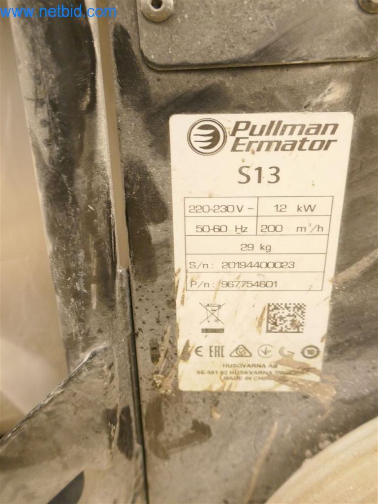 Maschinen und Ausstattung eines Straßenbau Unternehmens-3