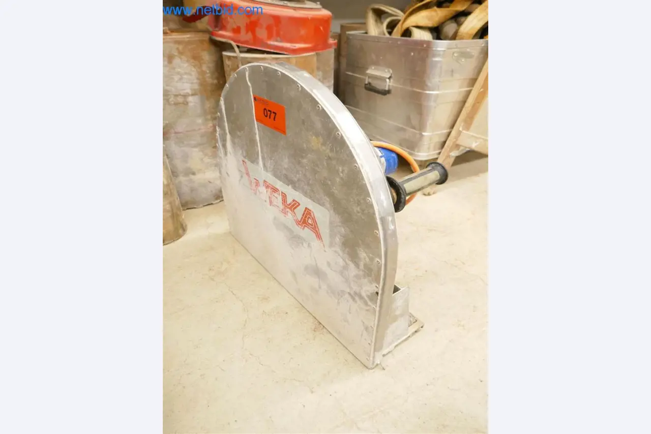 Máquinas e equipamento de uma empresa de construção de estradas-1