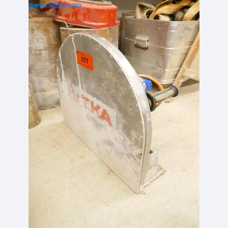 Máquinas e equipamento de uma empresa de construção de estradas-1