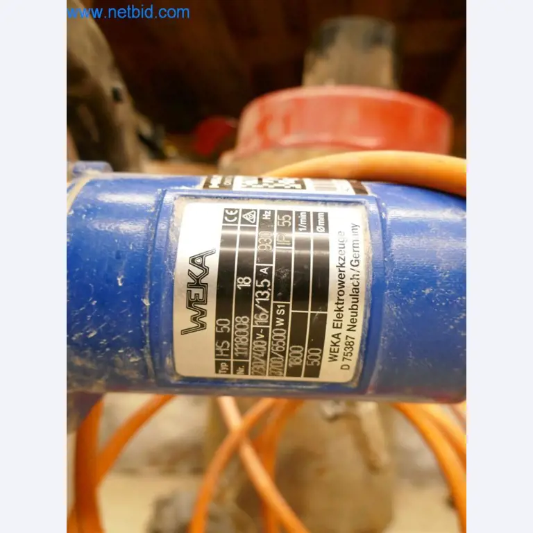 Máquinas e equipamento de uma empresa de construção de estradas-2