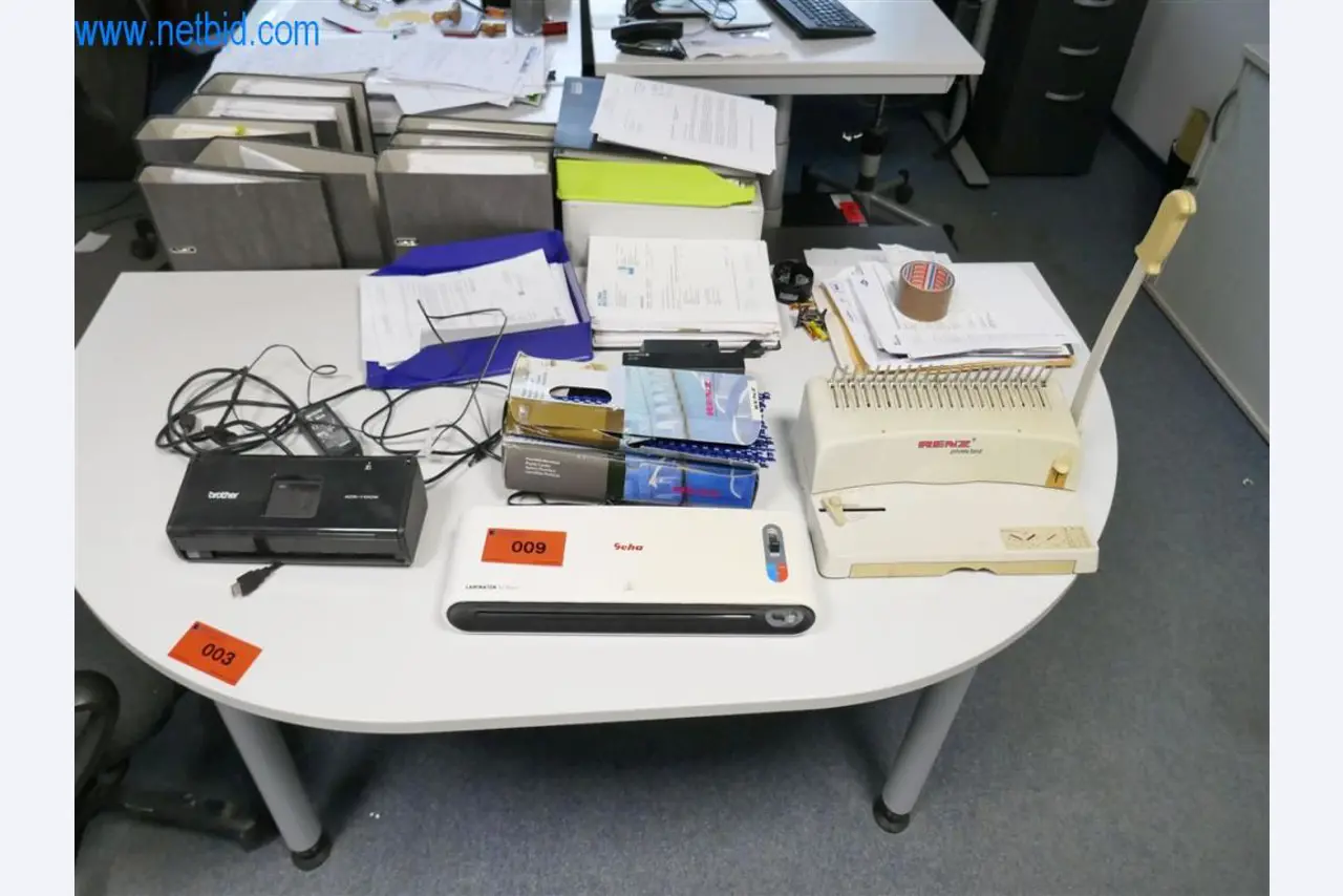 Stroji in oprema podjetja za gradnjo cest-1