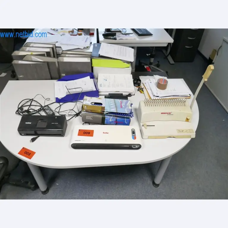 Stroji in oprema podjetja za gradnjo cest-1