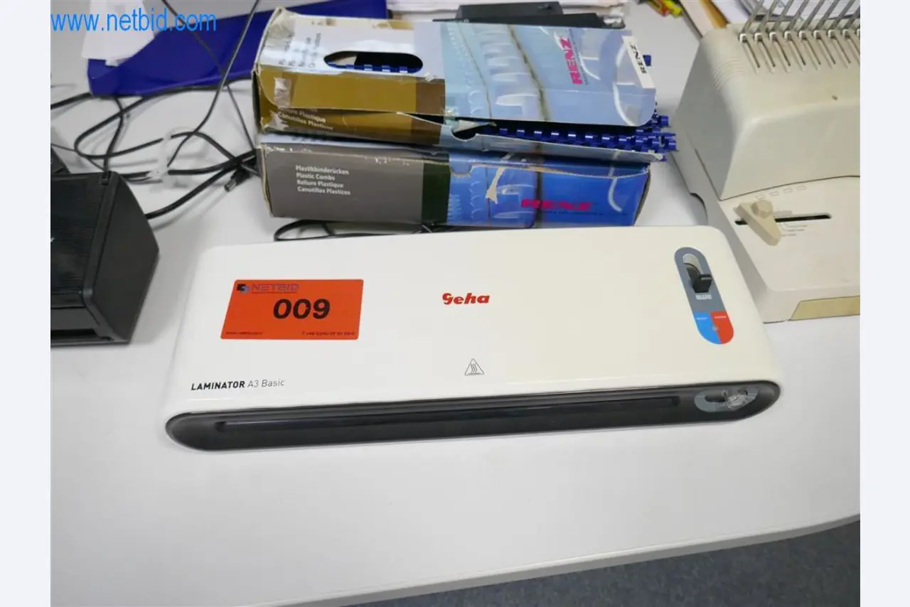 Stroji in oprema podjetja za gradnjo cest-3