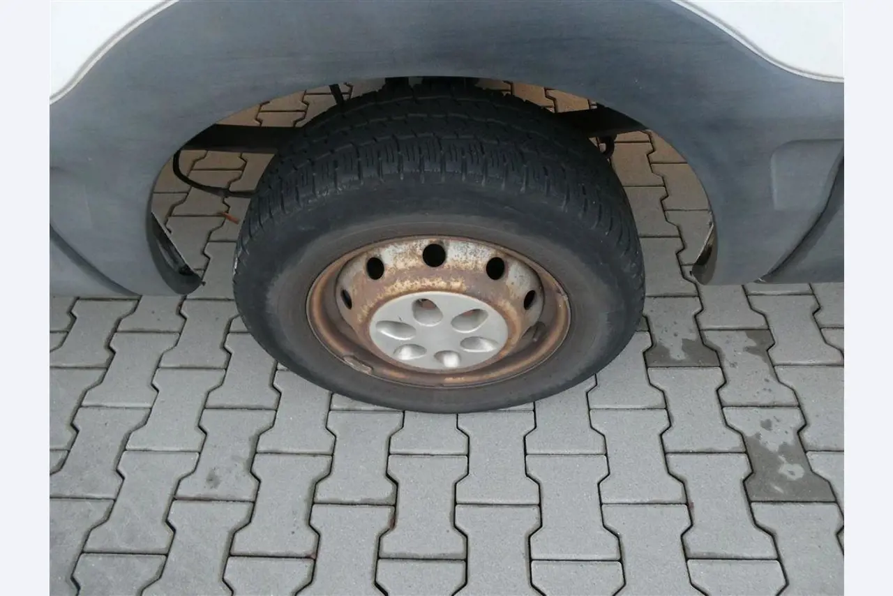 Maszyny i sprzęt firmy zajmującej się budową dróg-5