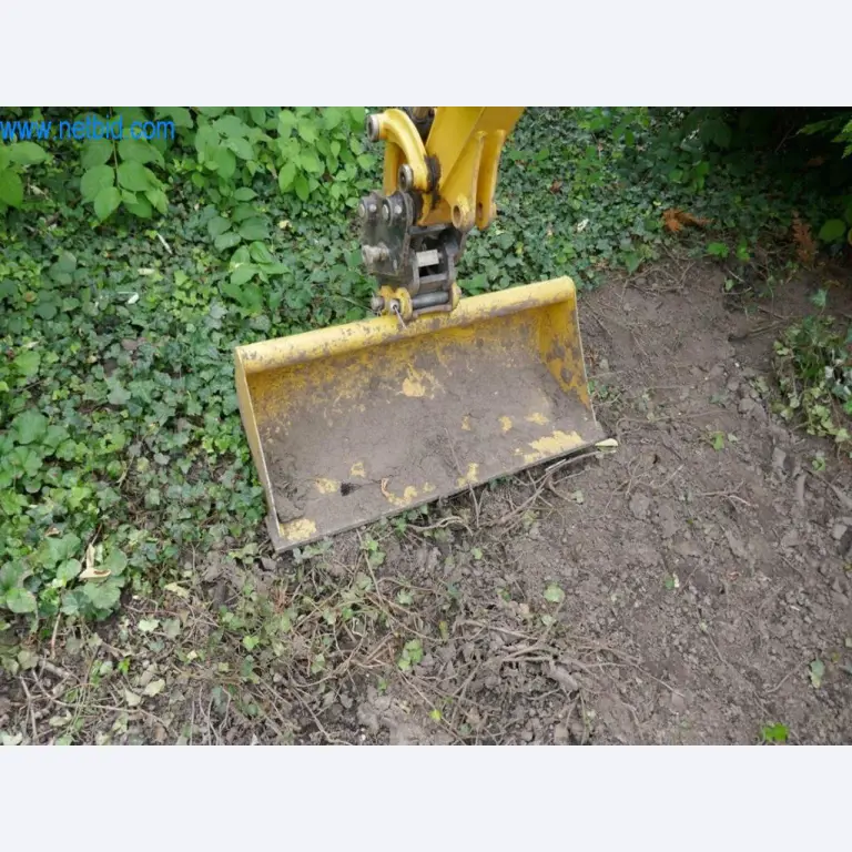 Máquinas e equipamento de uma empresa de construção de estradas-10