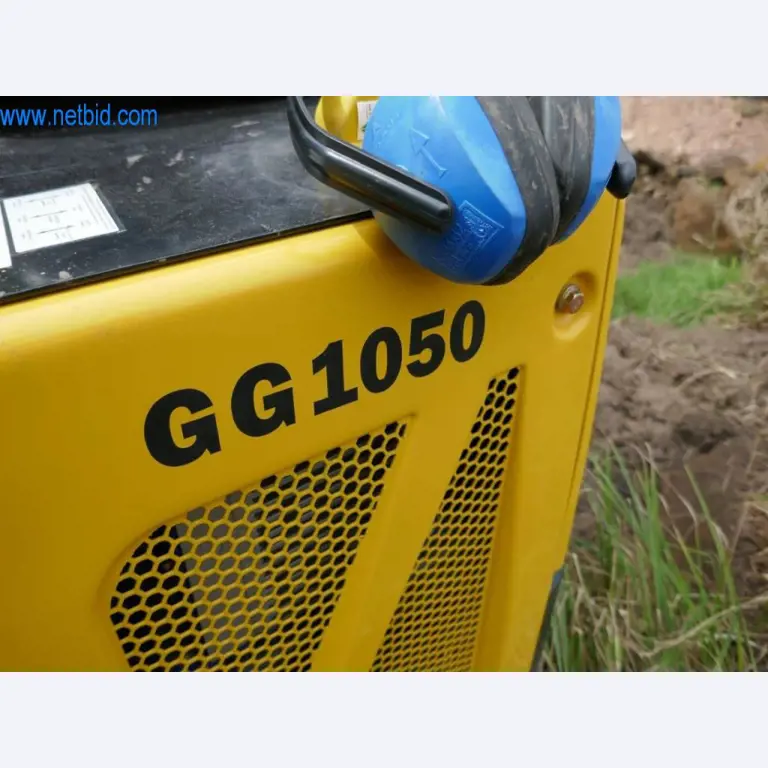 Máquinas e equipamento de uma empresa de construção de estradas-7