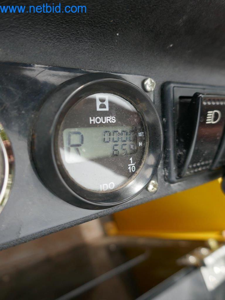 Stroje a zařízení silniční stavební společnosti-8