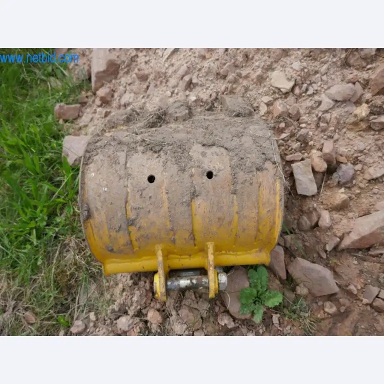 Máquinas e equipamento de uma empresa de construção de estradas-9