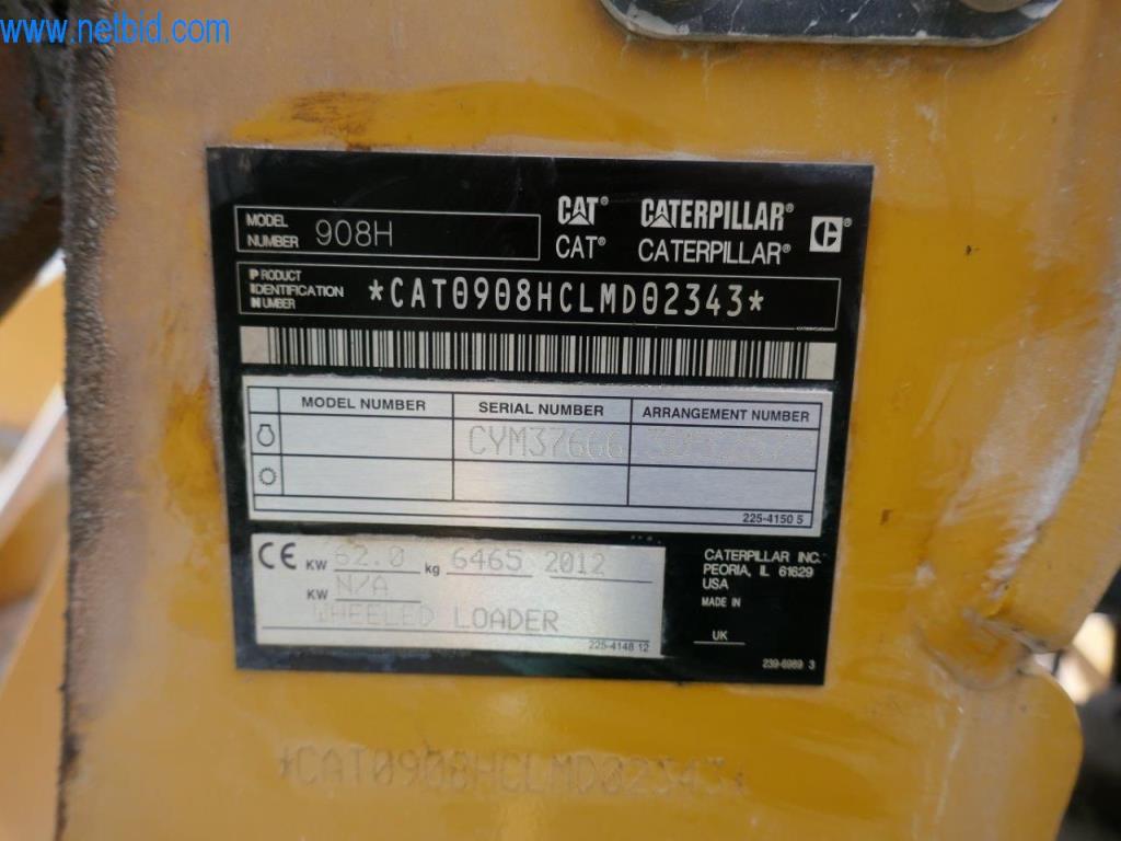 Machines et équipement d'une entreprise de construction de routes-10