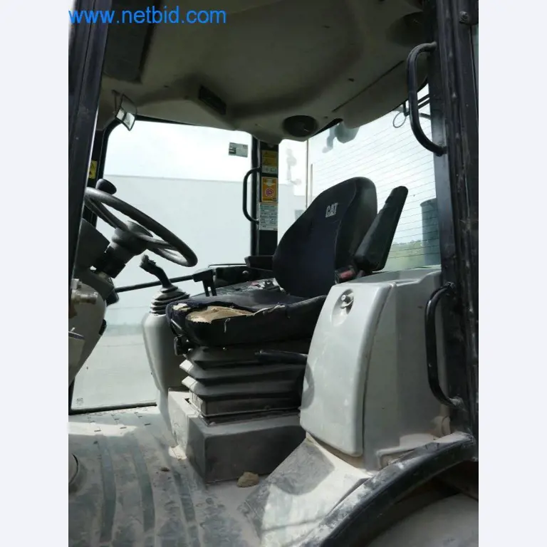 Stroji in oprema podjetja za gradnjo cest-4