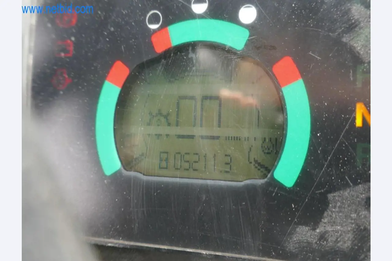 Stroji in oprema podjetja za gradnjo cest-6