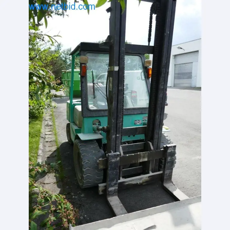 Machines et équipement d'une entreprise de construction de routes-4