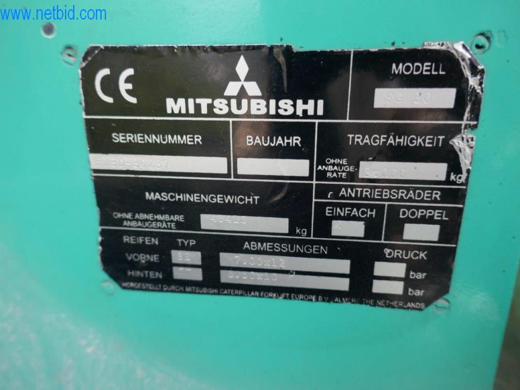 Máquinas y equipos de una empresa de construcción de carreteras-6