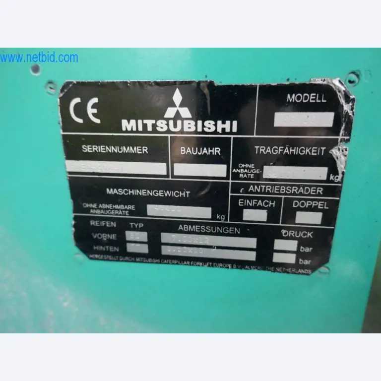 Machines et équipement d'une entreprise de construction de routes-6