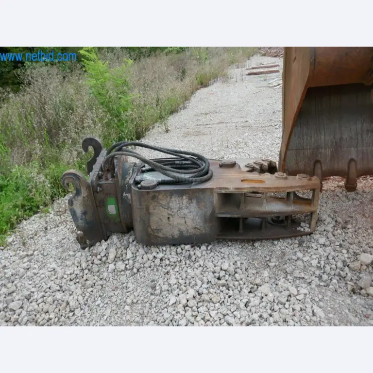 Máquinas e equipamento de uma empresa de construção de estradas-1