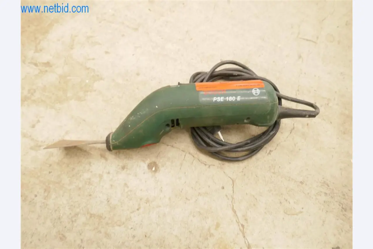 Máquinas y equipos de una empresa de construcción de carreteras-4