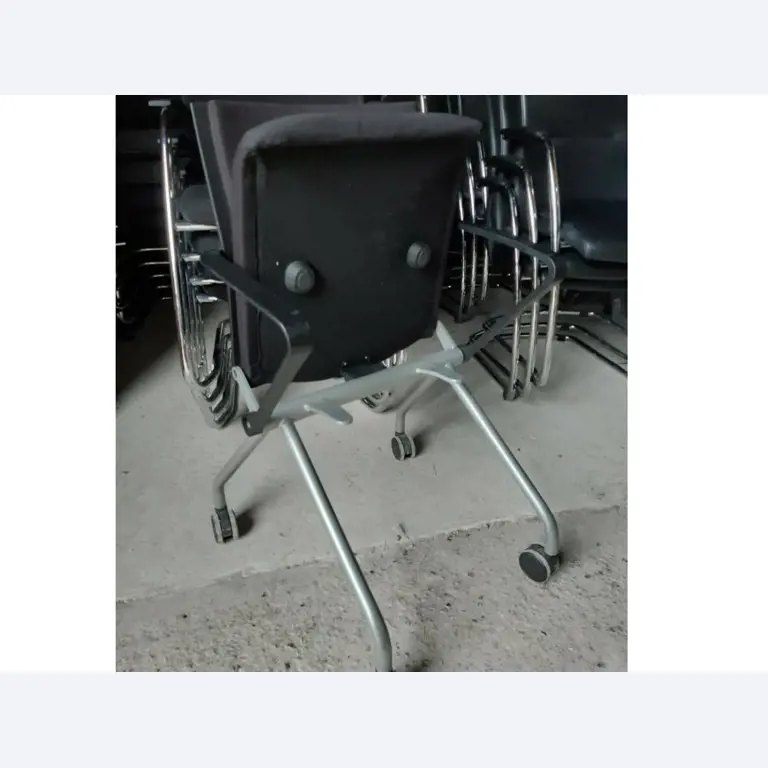 mesas USM HALLER en buen estado y otros equipos de oficina (STEELCASE/SENATOR)-2