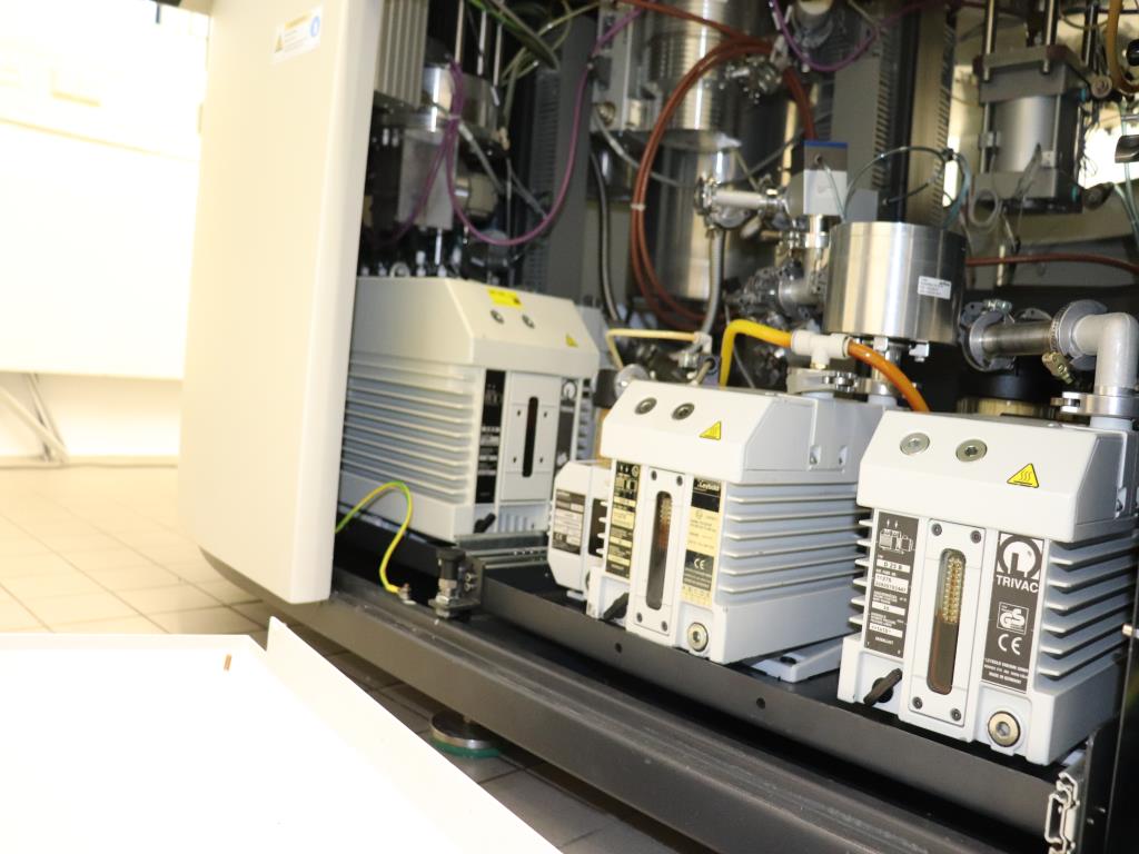 Večkomorni sistem za razprševanje, Evatec, Solaris S151-8