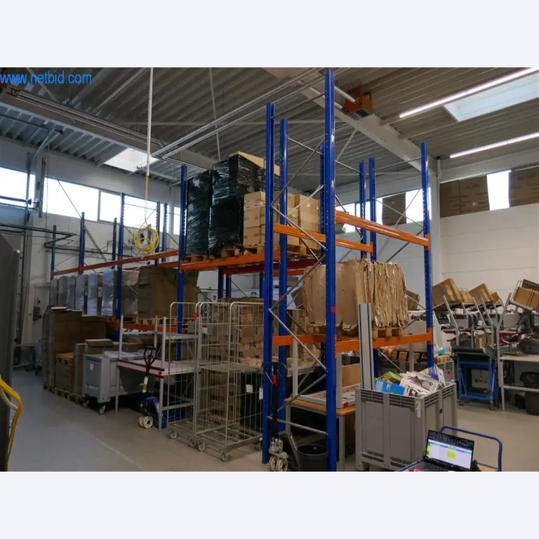 Bedrijfs- en kantooruitrusting-3